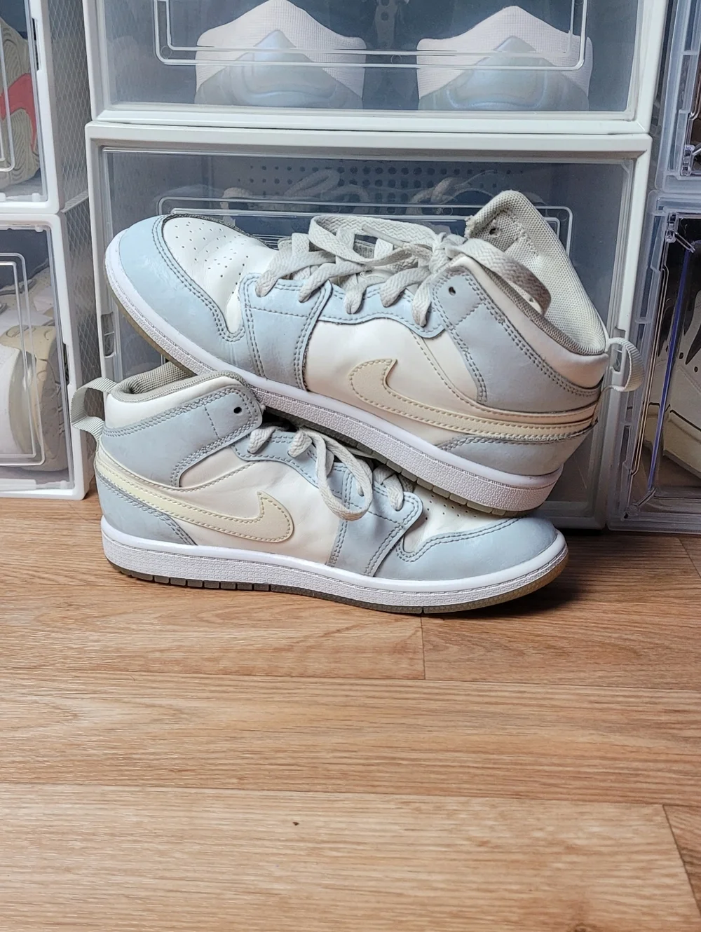 Nike Air Jordan 1 Mid SE - Size 3y Glitter Swoosh / Blue - BNWB